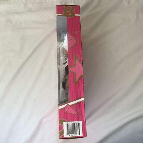 University Barbie Iowa Hawkeyes Special Edition 1996 NEW Mattel 20367 - Picture 10 of 12